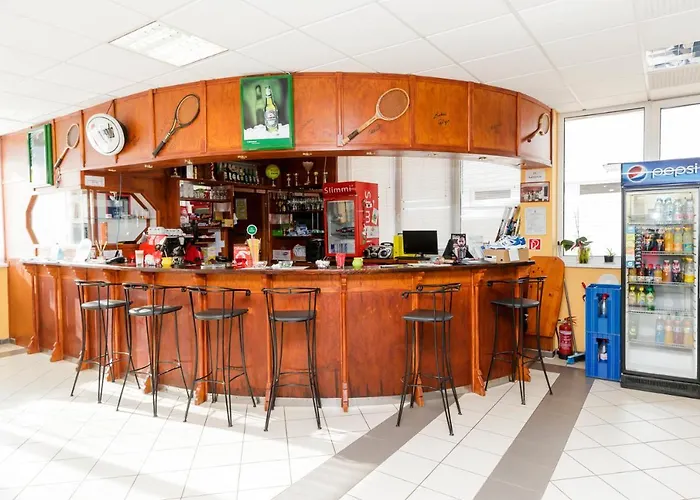 Invest Vendeghaz Bed & Breakfast